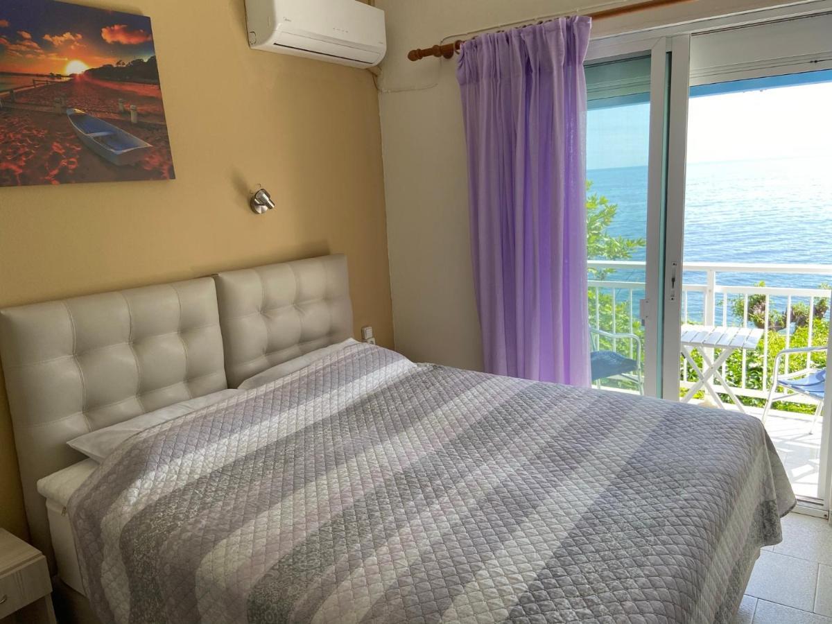 Samothraki Akrogiali Rooms ภายนอก รูปภาพ