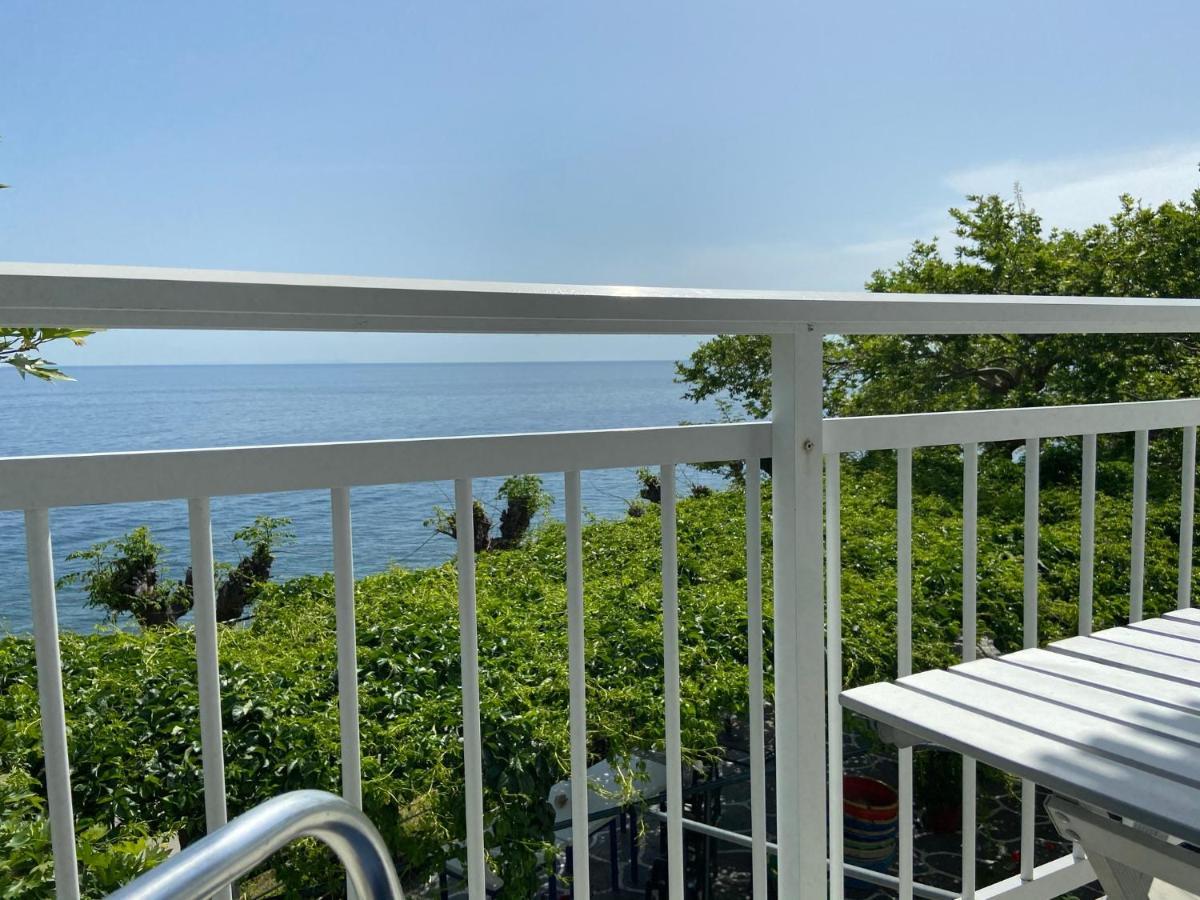 Samothraki Akrogiali Rooms ภายนอก รูปภาพ